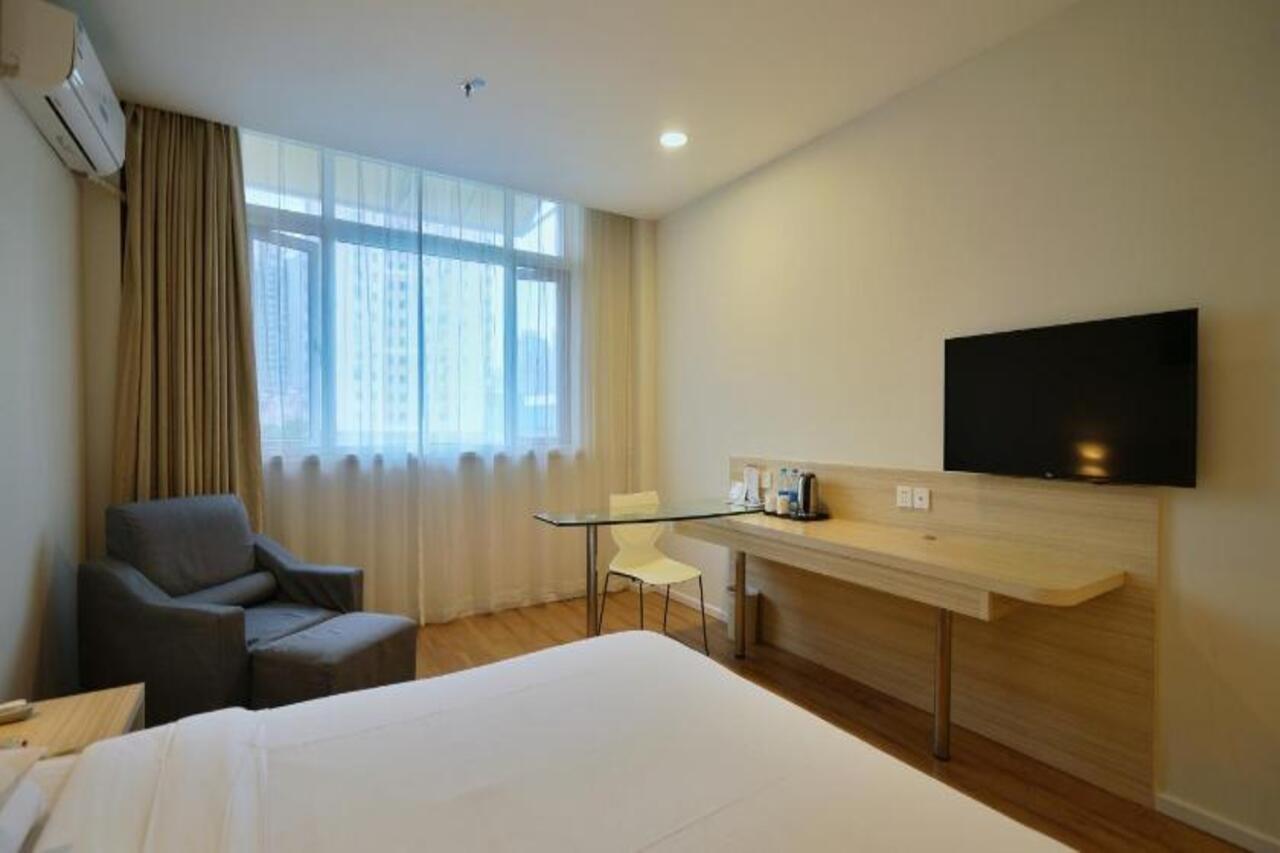 Hanting Hotel Shanghai Xujiahui 외부 사진