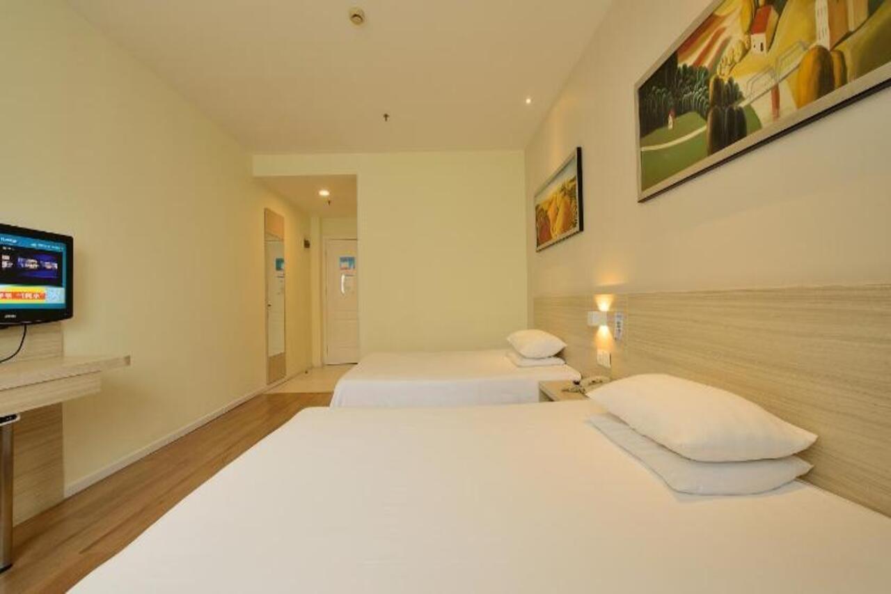 Hanting Hotel Shanghai Xujiahui 외부 사진