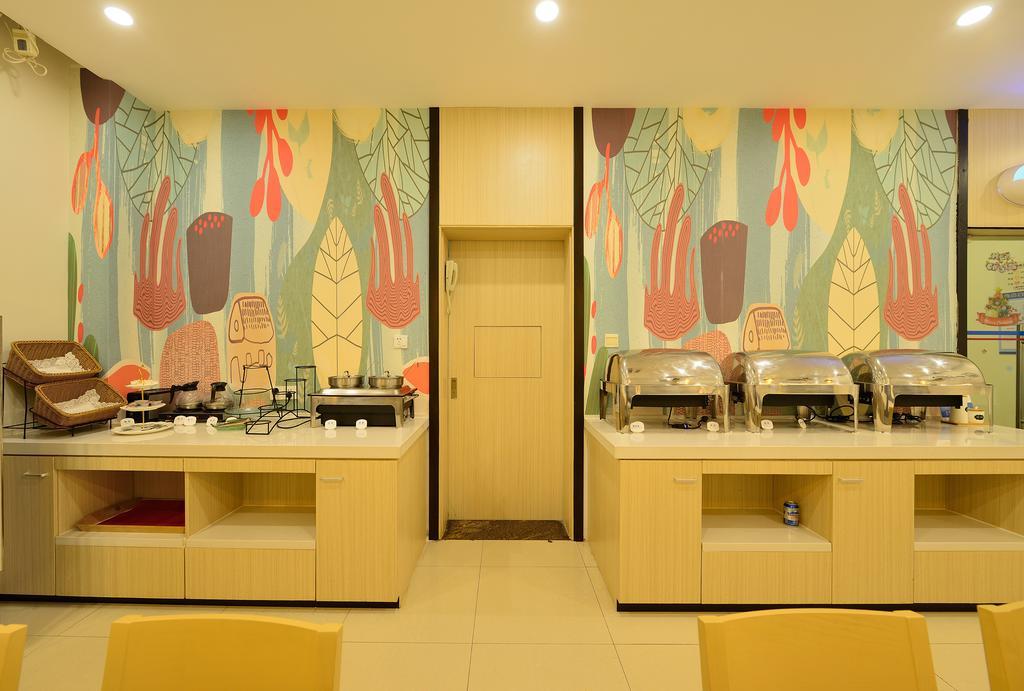 Hanting Hotel Shanghai Xujiahui 외부 사진